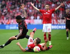 体育赛事-拜仁慕尼黑迎NBA季后赛关键赛，集结日临场应变，话题不断，更衣室氛围转暖的简单介绍